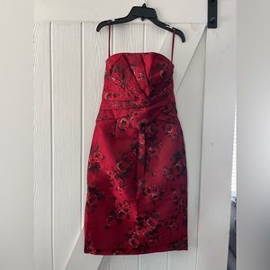 White House Black Market Strapless Red Cocktail Dress Sz 4 NWT